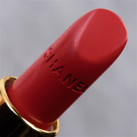 chanel rouge brulant 1961.